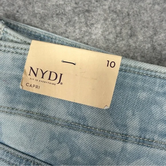 NYDJ Major Marian Annabella Print Capri Jean. Sz: 10 - Picture 4 of 14